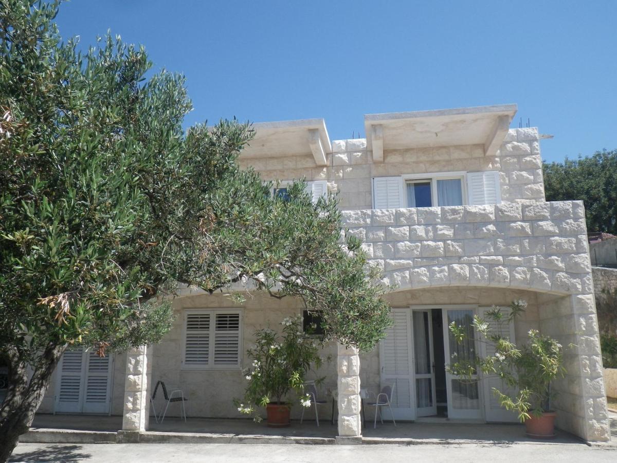 Apartments And Rooms With Parking Space Hvar - 13296 Hvar Town Exterior foto